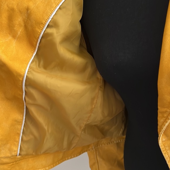 Members Only yellow moto jacket - Picture 8 of 9